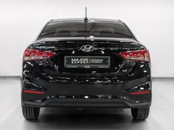 Hyundai Solaris II с пробегом 2017 года, цена 1 015 000 рублей, 226605 км, седан, Автокод Объявления