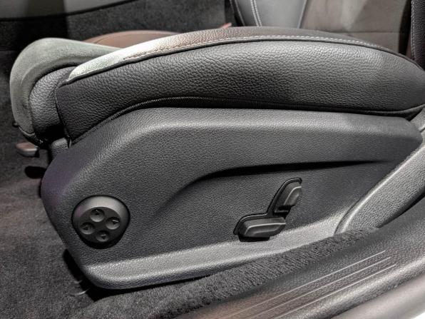 Mercedes-Benz E-Класс V (W213 S213 C238) Рестайлинг с пробегом 2021 года, цена 4 790 000 рублей, 68306 км, седан, Автокод Объявления