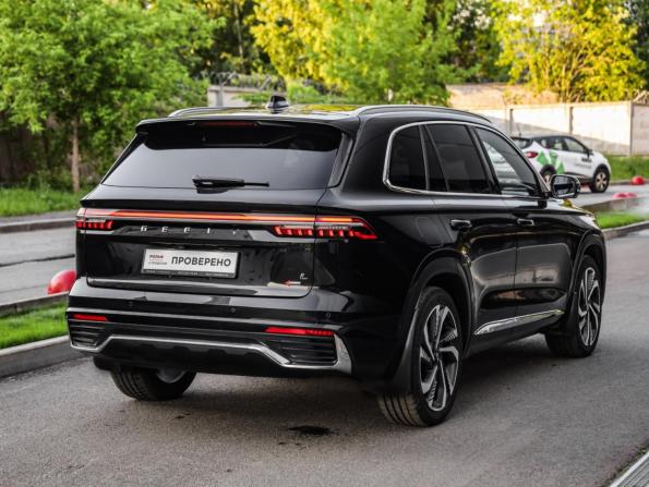 Geely Monjaro I с пробегом 2022 года, цена 3 099 000 рублей, 17600 км, внедорожник, Автокод Объявления
