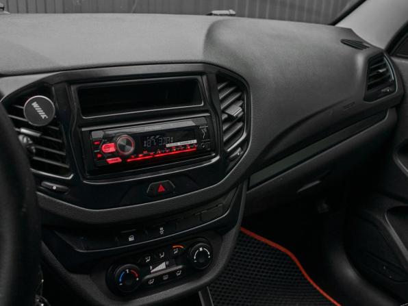 Lada (ВАЗ) Vesta I с пробегом 2019 года, цена 730 000 рублей, 197918 км, седан, Автокод Объявления