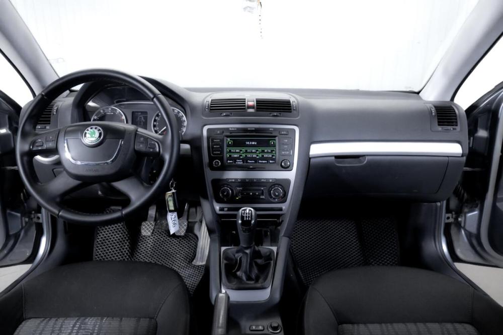 Skoda Octavia II (A5) Рестайлинг Тюмень  - изображение 14