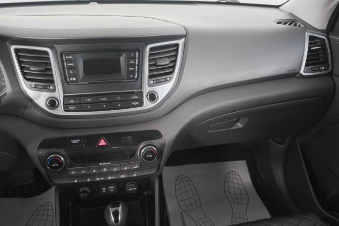Hyundai Tucson III с пробегом 2016 года, цена 2 399 000 рублей, 70000 км, внедорожник, Автокод Объявления