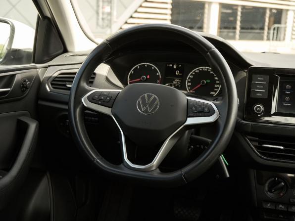 Volkswagen Polo VI с пробегом 2022 года, цена 1 710 000 рублей, 79295 км, лифтбек, Автокод Объявления