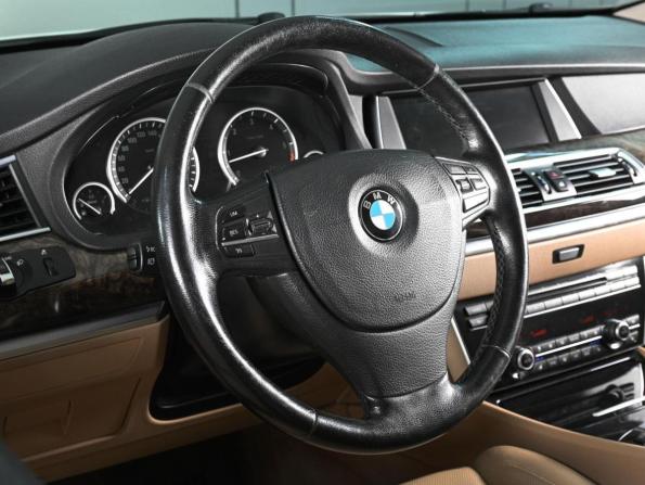 BMW 5 серии VI (F10/F11/F07) Рестайлинг с пробегом 2014 года, цена 2 429 000 рублей, 210058 км, лифтбек, Автокод Объявления