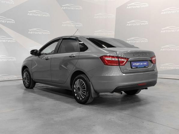 Lada (ВАЗ) Vesta I с пробегом 2019 года, цена 999 000 рублей, 98000 км, седан, Автокод Объявления