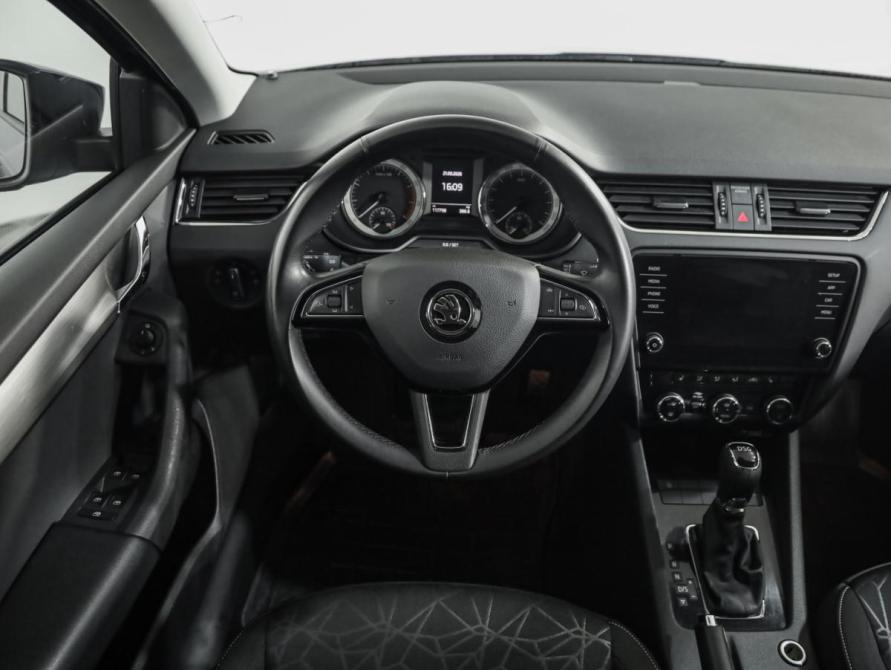 Skoda Octavia III (A7) Рестайлинг Санкт-Петербург  - изображение 11