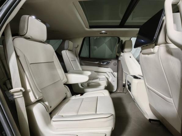 GMC Yukon V с пробегом 2024 года, цена 7 699 000 рублей, 59613 км, внедорожник, Автокод Объявления