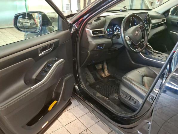 Toyota Highlander IV (XU70) с пробегом 2020 года, цена 4 300 000 рублей, 87374 км, внедорожник, Автокод Объявления