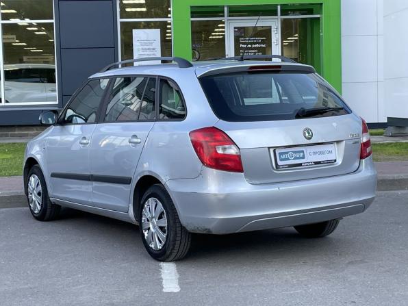 Skoda Fabia II Рестайлинг с пробегом 2011 года, цена 475 000 рублей, 234108 км, универсал, Автокод Объявления