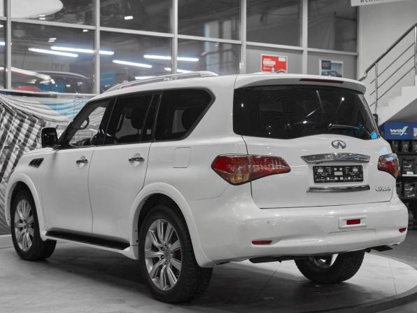 Infiniti QX56 II с пробегом 2012 года, цена 2 440 000 рублей, 195000 км, внедорожник, Автокод Объявления