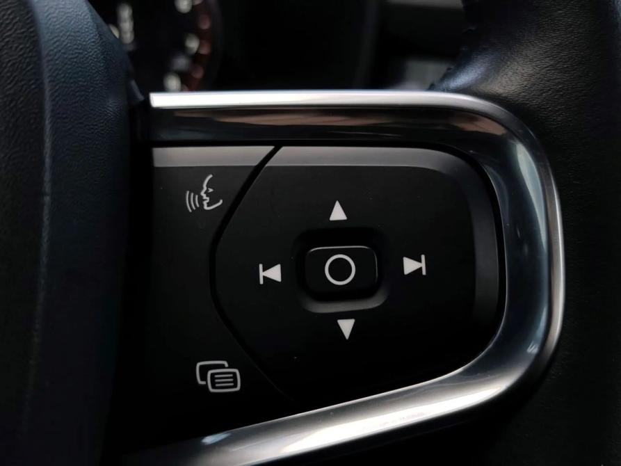 Volvo XC40 I Санкт-Петербург  - изображение 15