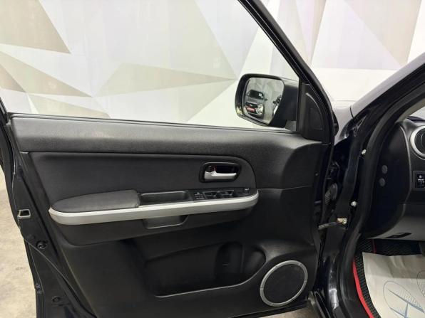 Suzuki Grand Vitara II Рестайлинг с пробегом 2008 года, цена 750 000 рублей, 232310 км, внедорожник, Автокод Объявления