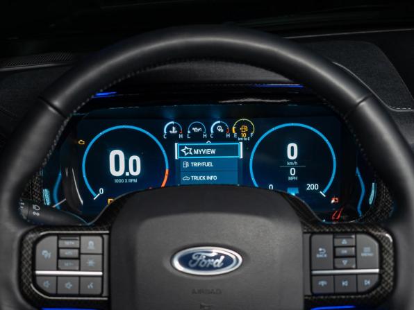 Новый Ford F-150 XIV 2023 года, цена 18 790 000 рублей, пикап, Автокод Объявления