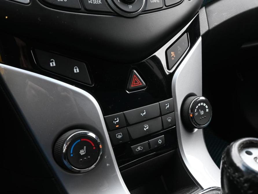Chevrolet Cruze I Рестайлинг Волгоград  - изображение 13