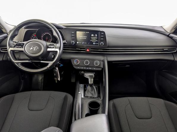 Hyundai Elantra VII (CN7) с пробегом 2022 года, цена 1 919 000 рублей, 42343 км, седан, Автокод Объявления