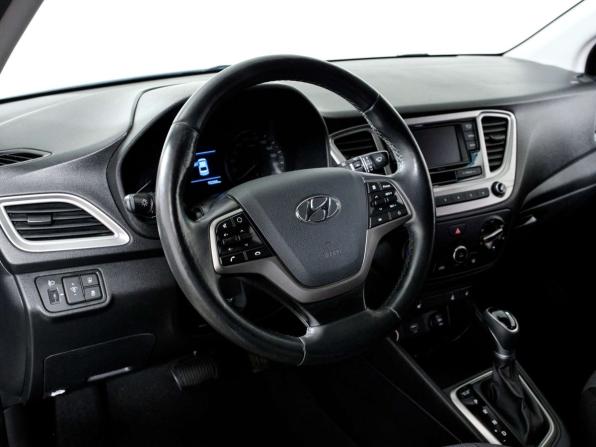 Hyundai Solaris II с пробегом 2019 года, цена 1 298 000 рублей, 90285 км, седан, Автокод Объявления