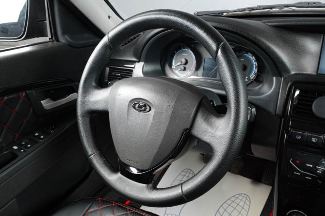 Lada (ВАЗ) Priora I Рестайлинг с пробегом 2014 года, цена 649 000 рублей, 290000 км, седан, Автокод Объявления