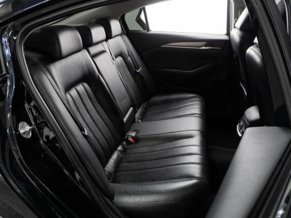 Mazda 6 III (GJ) Рестайлинг 2 с пробегом 2021 года, цена 3 050 000 рублей, 89414 км, седан, Автокод Объявления
