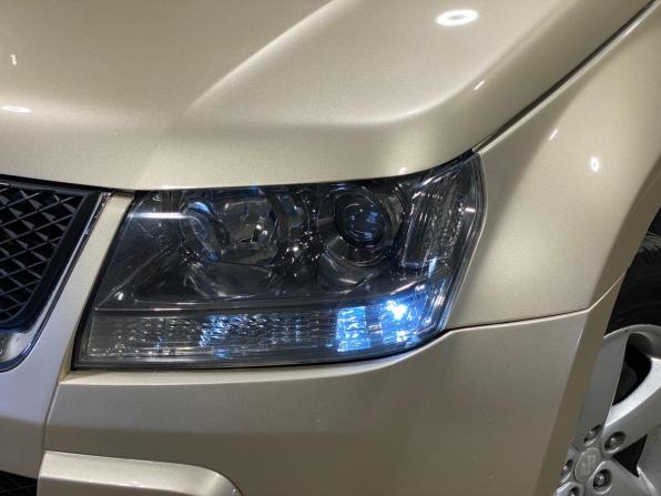 Suzuki Grand Vitara II Рестайлинг с пробегом 2011 года, цена 1 299 000 рублей, 106936 км, внедорожник, Автокод Объявления