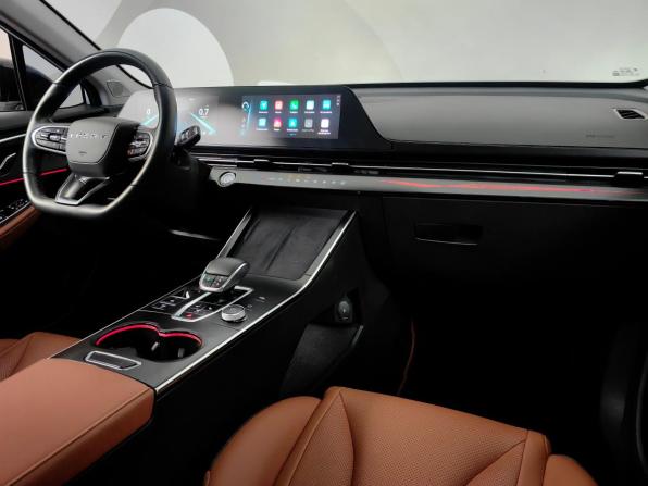 Omoda C5 I с пробегом 2023 года, цена 1 888 000 рублей, 49788 км, внедорожник, Автокод Объявления