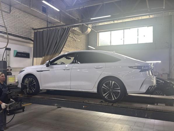 Chery Arrizo 8 с пробегом 2025 года, цена 2 150 000 рублей, 2600 км, седан, Автокод Объявления