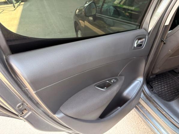 Peugeot 308 I с пробегом 2008 года, цена 349 000 рублей, 232665 км, хэтчбек, Автокод Объявления