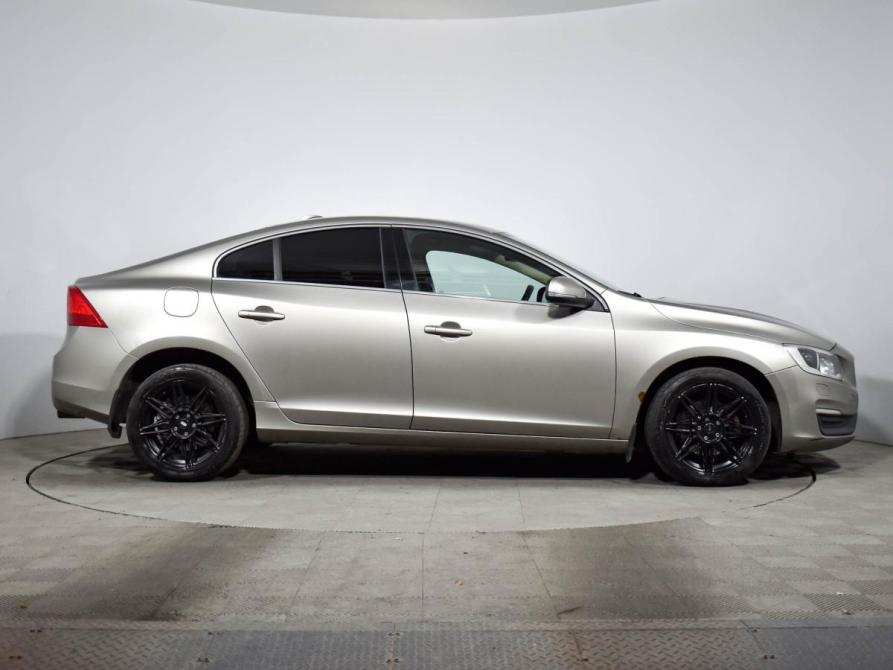 Volvo S60 II Рестайлинг Санкт-Петербург  - изображение 4