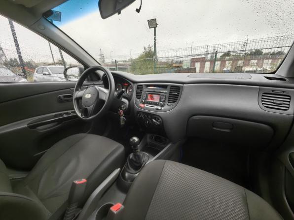 Kia Rio II Рестайлинг с пробегом 2010 года, цена 489 000 рублей, 164298 км, седан, Автокод Объявления