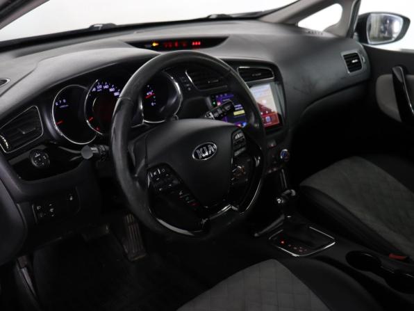 Kia Ceed II с пробегом 2014 года, цена 897 000 рублей, 204701 км, универсал, Автокод Объявления
