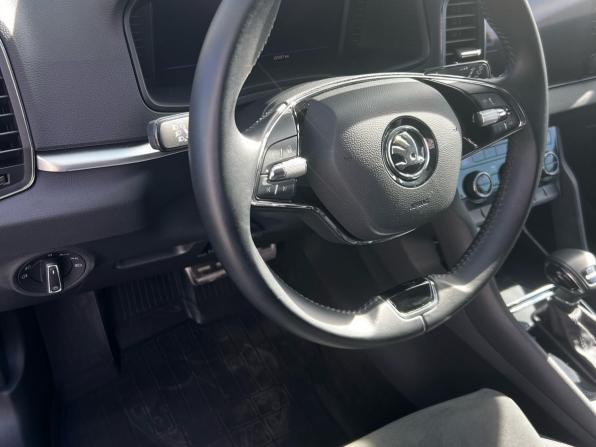 Skoda Karoq I с пробегом 2022 года, цена 2 890 000 рублей, 22596 км, внедорожник, Автокод Объявления
