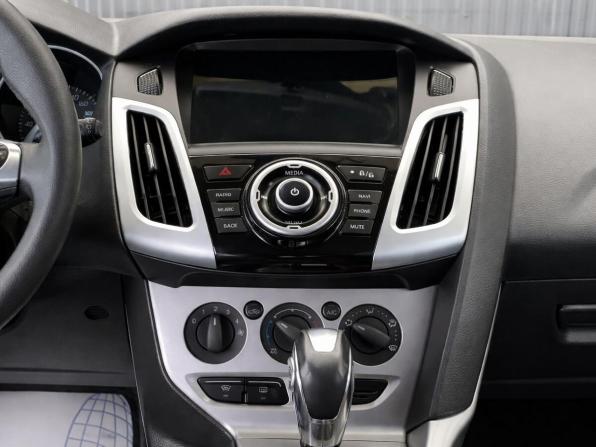Ford Focus III с пробегом 2012 года, цена 717 000 рублей, 159676 км, хэтчбек, Автокод Объявления