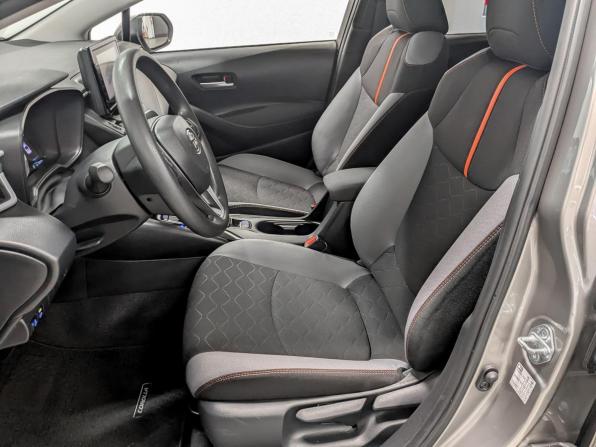 Toyota Corolla XII (E210) с пробегом 2022 года, цена 2 090 000 рублей, 40240 км, седан, Автокод Объявления