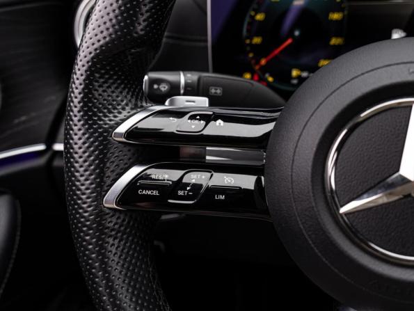 Mercedes-Benz E-Класс V (W213 S213 C238) Рестайлинг с пробегом 2021 года, цена 4 200 000 рублей, 271861 км, седан, Автокод Объявления