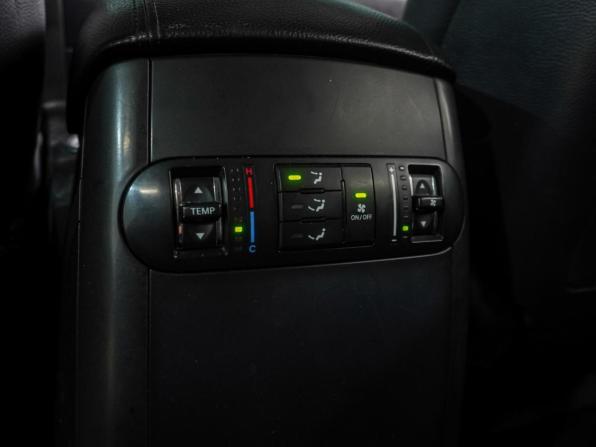Kia Mohave I с пробегом 2011 года, цена 1 849 000 рублей, 235014 км, внедорожник, Автокод Объявления