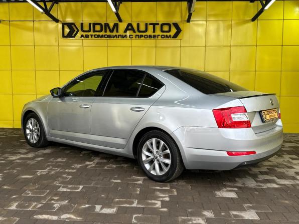 Skoda Octavia III (A7) с пробегом 2016 года, цена 1 349 000 рублей, 141000 км, лифтбек, Автокод Объявления