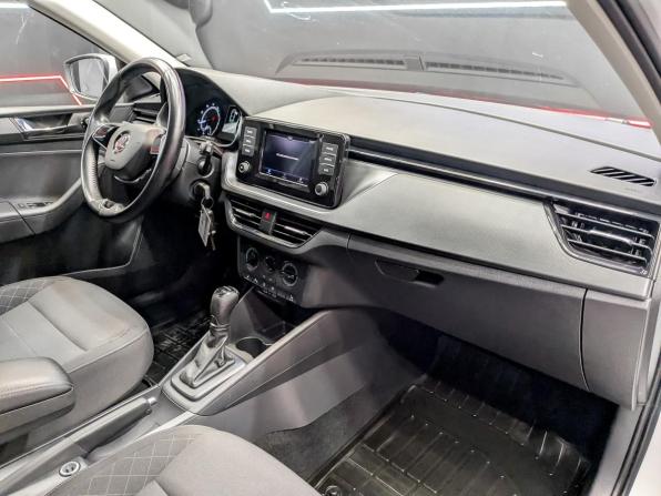 Skoda Rapid II с пробегом 2020 года, цена 1 450 000 рублей, 112036 км, лифтбек, Автокод Объявления