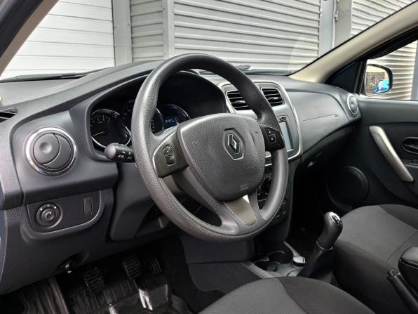 Renault Sandero II с пробегом 2016 года, цена 915 000 рублей, 108485 км, хэтчбек, Автокод Объявления