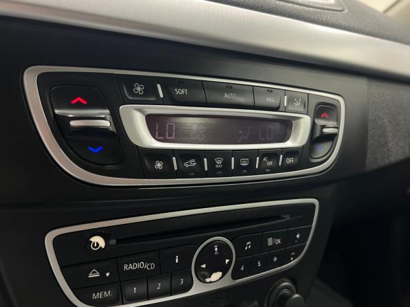 Renault Fluence I с пробегом 2011 года, цена 650 500 рублей, 220434 км, седан, Автокод Объявления
