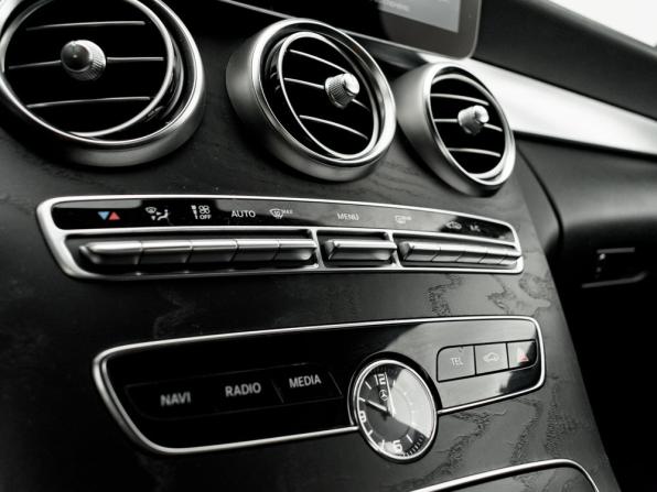 Mercedes-Benz C-Класс IV (W205) Рестайлинг с пробегом 2019 года, цена 3 040 000 рублей, 56852 км, седан, Автокод Объявления