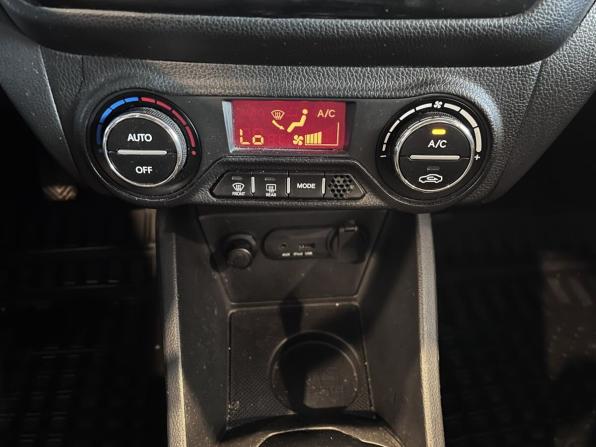Kia Rio III с пробегом 2013 года, цена 890 000 рублей, 167309 км, хэтчбек, Автокод Объявления