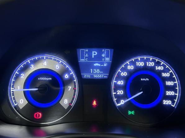 Hyundai Solaris I Рестайлинг с пробегом 2016 года, цена 1 125 000 рублей, 96568 км, седан, Автокод Объявления