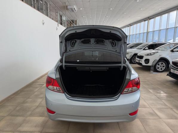 Hyundai Solaris I с пробегом 2012 года, цена 850 000 рублей, 205000 км, седан, Автокод Объявления