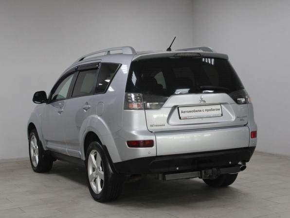 Mitsubishi Outlander II с пробегом 2008 года, цена 1 059 900 рублей, 240675 км, внедорожник, Автокод Объявления