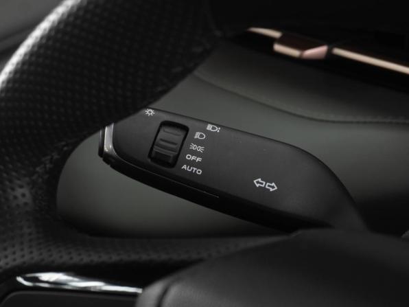 Changan Lamore с пробегом 2024 года, цена 2 099 000 рублей, 59366 км, седан, Автокод Объявления
