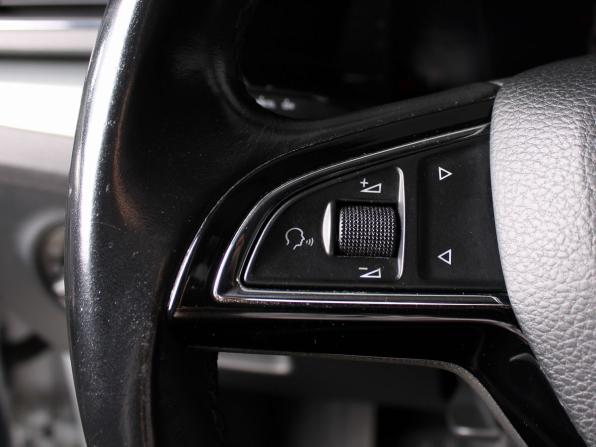 Skoda Superb III с пробегом 2019 года, цена 1 400 000 рублей, 246298 км, лифтбек, Автокод Объявления
