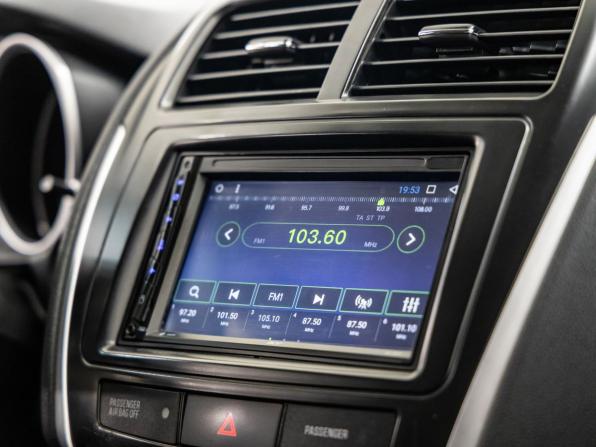 Mitsubishi ASX I с пробегом 2011 года, цена 977 000 рублей, 154716 км, внедорожник, Автокод Объявления
