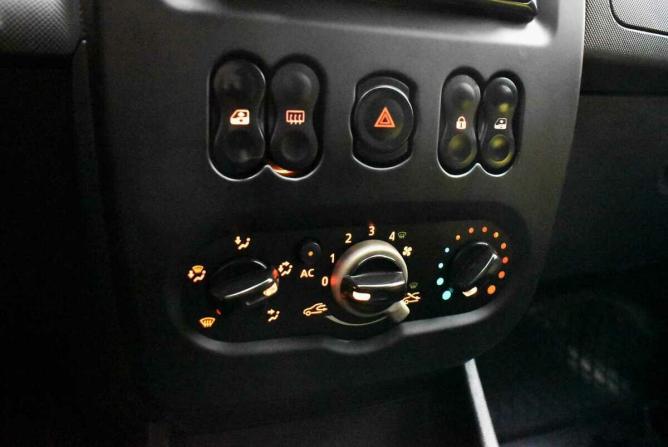 Renault Sandero I с пробегом 2011 года, цена 545 000 рублей, 191090 км, хэтчбек, Автокод Объявления