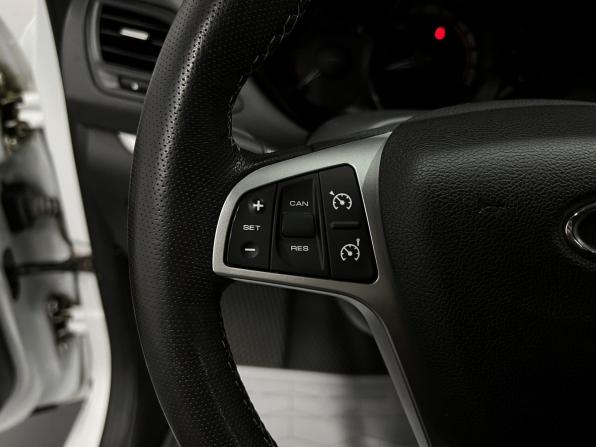 Lada (ВАЗ) Vesta I с пробегом 2021 года, цена 1 240 000 рублей, 50178 км, седан, Автокод Объявления