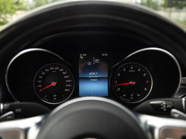 Mercedes-Benz C-Класс IV (W205) Рестайлинг с пробегом 2018 года, цена 2 389 000 рублей, 174040 км, седан, Автокод Объявления