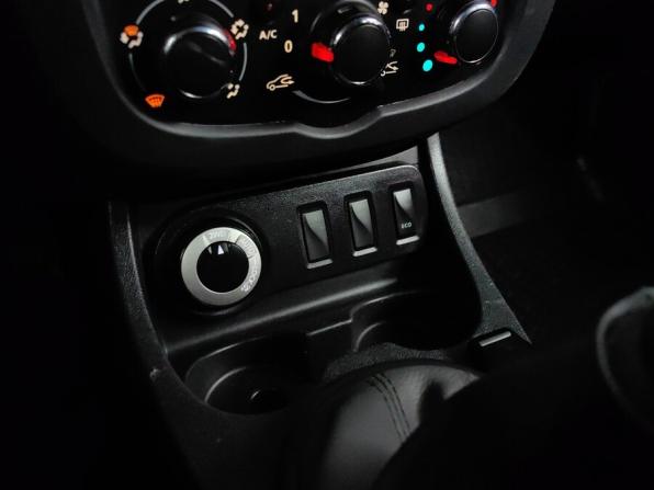 Renault Duster I Рестайлинг с пробегом 2019 года, цена 1 445 000 рублей, 119271 км, внедорожник, Автокод Объявления